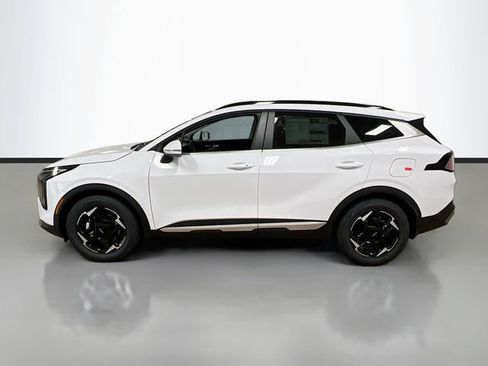 New 2026 Kia Sportage EX image 4