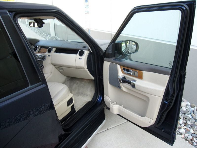 Used 2016 Land Rover LR4 HSE AWD/4WD image 22