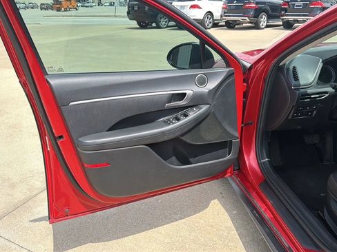 Used 2021 Hyundai Sonata SE FWD image 50