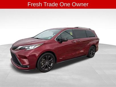 Used 2021 Toyota Sienna XSE w/ XSE Plus Package