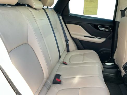 Used 2020 Jaguar F-PACE Premium AWD/4WD image 18