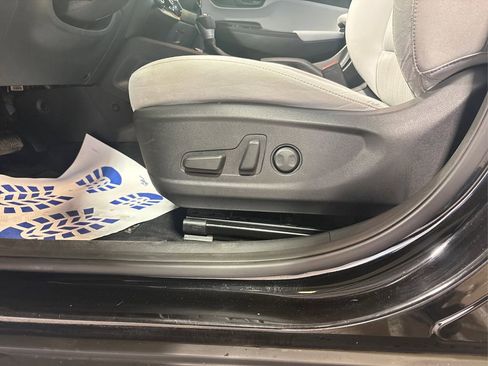 Used 2023 Hyundai Kona SEL w/ Cargo Package image 27