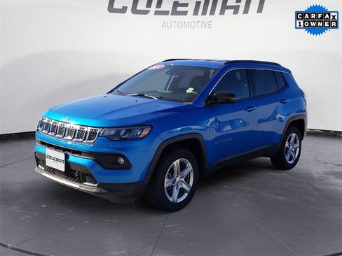 Used 2024 Jeep Compass Latitude image 1