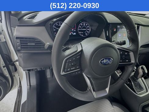Used 2025 Subaru Outback Premium image 12
