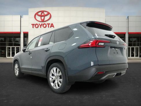 New 2026 Toyota Grand Highlander FWD image 14