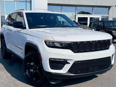 Used 2025 Jeep Grand Cherokee Limited w/ Luxury Tech Group II