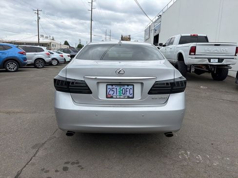 Used 2011 Lexus ES 350 FWD image 4
