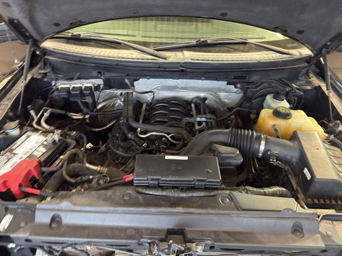 Used 2013 Ford F150 FX4 w/ Mid Equipment Group AWD/4WD image 29