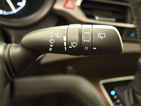 Used 2022 Toyota Sienna XLE FWD image 15