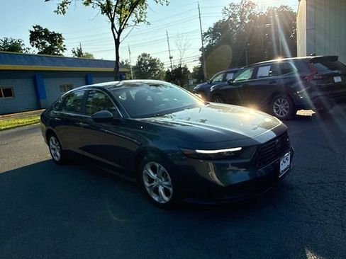 Used 2024 Honda Accord LX image 3