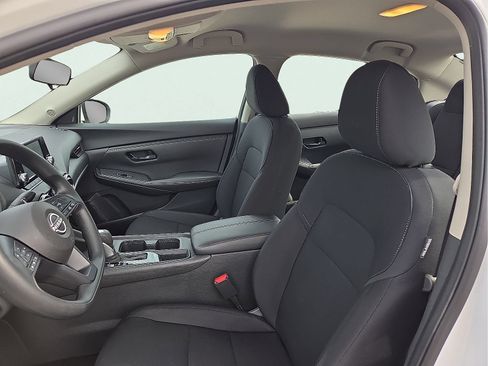 Used 2024 Nissan Sentra S FWD image 12