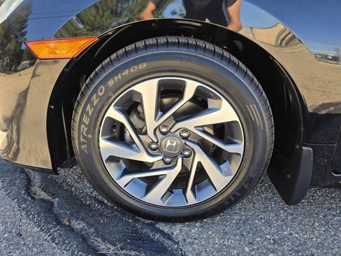 Used 2016 Honda Civic EX image 38