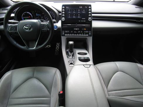 Certified 2019 Toyota Avalon XSE w/ Carpet Mat Package FWD image 30