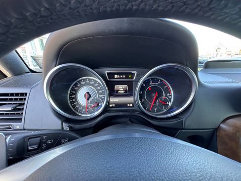 Used 2017 Mercedes-Benz G 63 AMG 4MATIC image 23