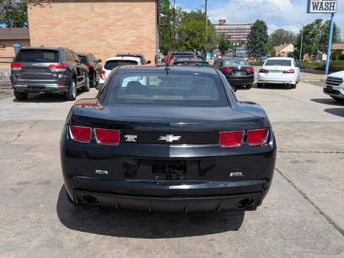 Used 2010 Chevrolet Camaro LT RWD image 6