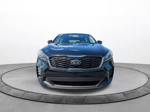 Used 2019 Kia Sorento FWD image 9