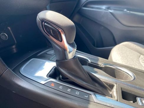 Used 2024 Chevrolet Equinox LT w/ LPO, Floor Liner Package FWD image 29