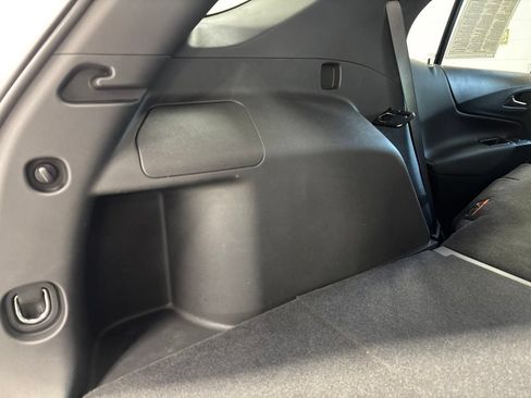 Used 2022 Chevrolet Equinox LT AWD/4WD image 37