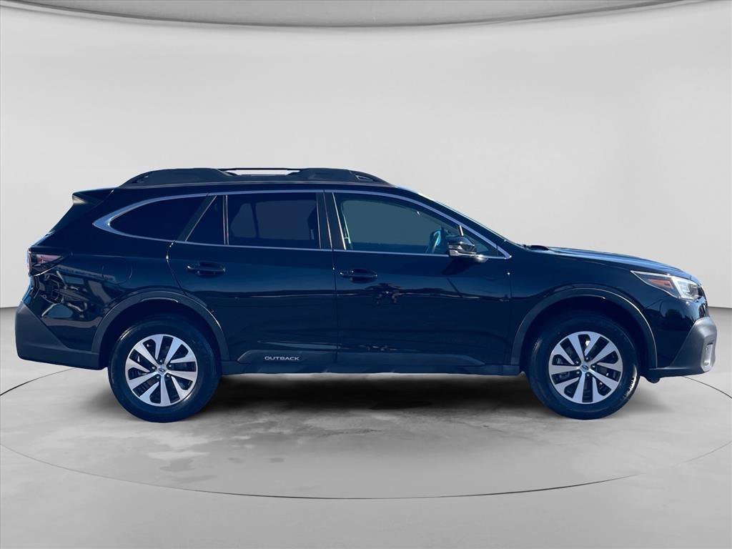 Used 2022 Subaru Outback Premium AWD/4WD image 8