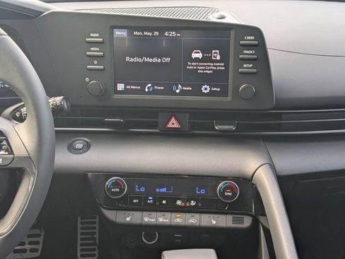 New 2026 Hyundai Elantra SEL Sport Premium FWD image 27