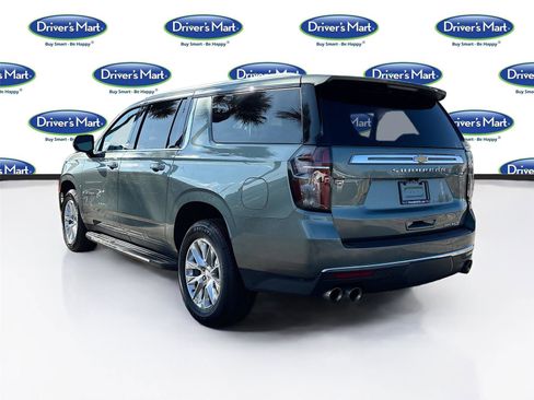 Used 2023 Chevrolet Suburban Premier image 5
