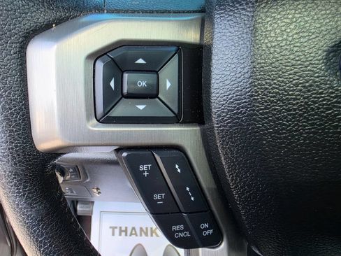 Used 2015 Ford F150 Platinum w/ Equipment Group 701A Luxury AWD/4WD image 12