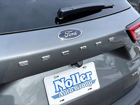 New 2026 Ford Escape ST-Line w/ Cold Weather Package image 10