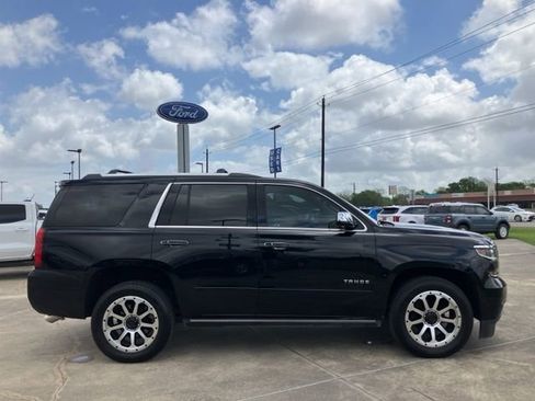 Used 2020 Chevrolet Tahoe Premier w/ Premier Plus Edition RWD image 8