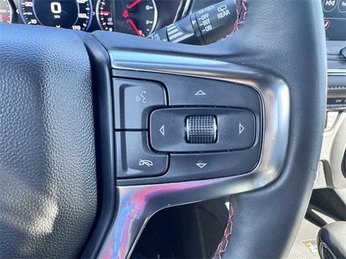 Used 2025 Chevrolet Blazer RS image 15