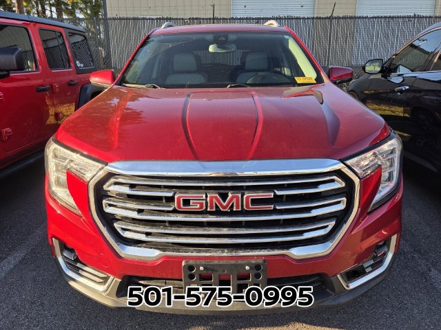 Used 2022 GMC Terrain SLT AWD/4WD image 2