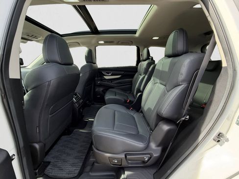 Certified 2022 Subaru Ascent Limited w/ Technology Package image 11
