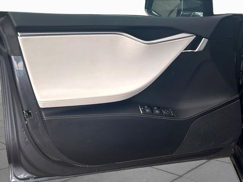 Used 2018 Tesla Model S 75D AWD/4WD image 21