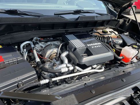 Certified 2024 Chevrolet Silverado 1500 RST AWD/4WD image 15