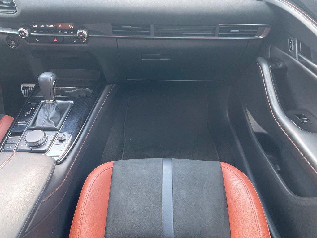 Certified 2024 MAZDA CX-30 Carbon AWD/4WD image 23