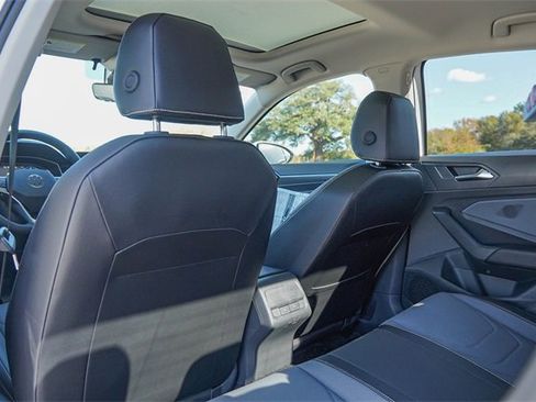 New 2026 Volkswagen Jetta SEL image 22