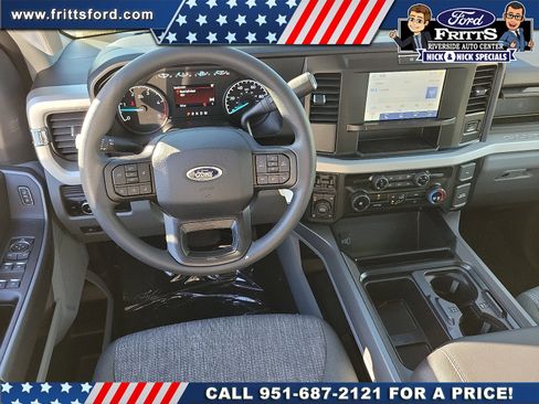 New 2026 Ford F250 4x4 Crew Cab Super Duty image 4