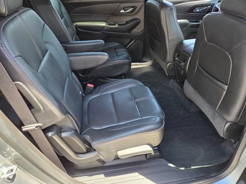 Certified 2023 Chevrolet Traverse RS w/ LPO, Cargo Package FWD image 15