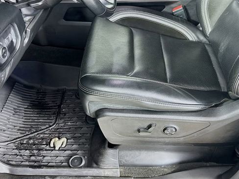 Used 2022 RAM 1500 Laramie AWD/4WD image 19