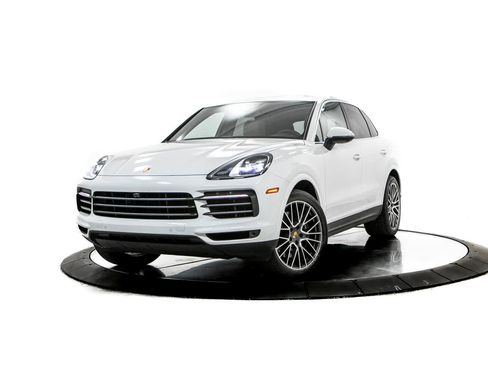 Certified 2023 Porsche Cayenne AWD/4WD image 1