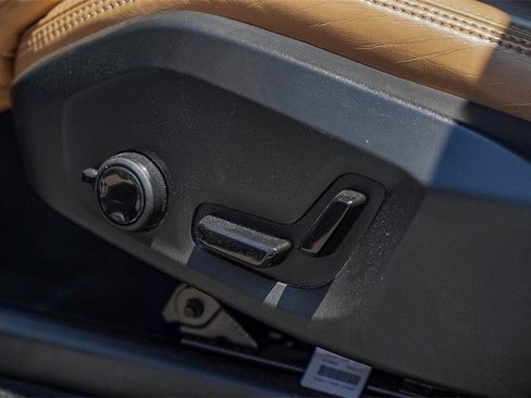 Used 2022 Volvo XC90 T6 Inscription image 25