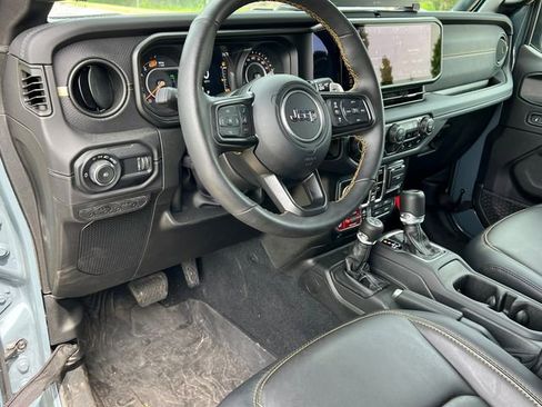 Used 2024 Jeep Wrangler Unlimited Rubicon 392 AWD/4WD image 23
