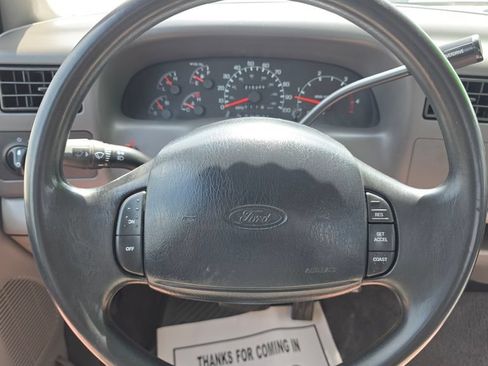 Used 1999 Ford F250 XLT RWD image 25