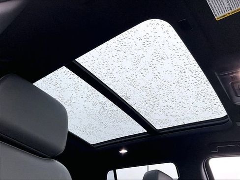 Used 2023 Chevrolet Tahoe Z71 image 23