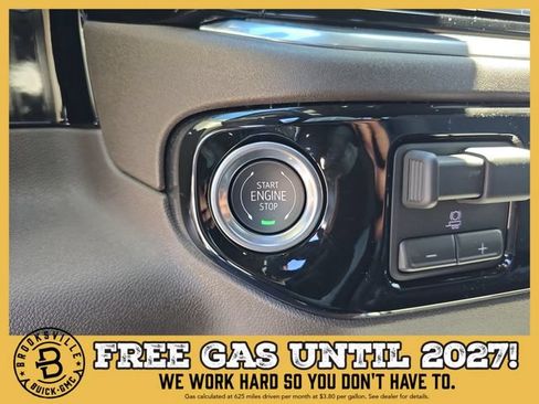 New 2026 GMC Sierra 2500 SLT w/ SLT Premium Package AWD/4WD image 27