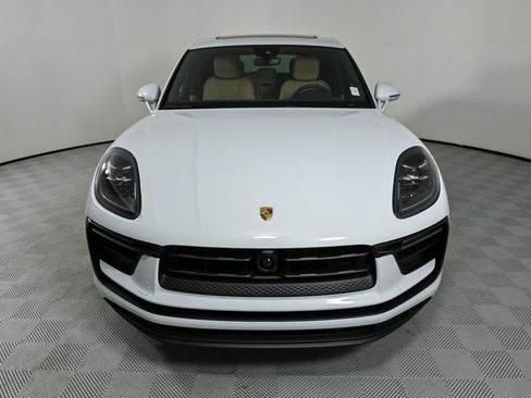 Used 2026 Porsche Macan AWD/4WD image 36