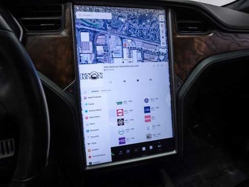 Used 2019 Tesla Model S Long Range image 28