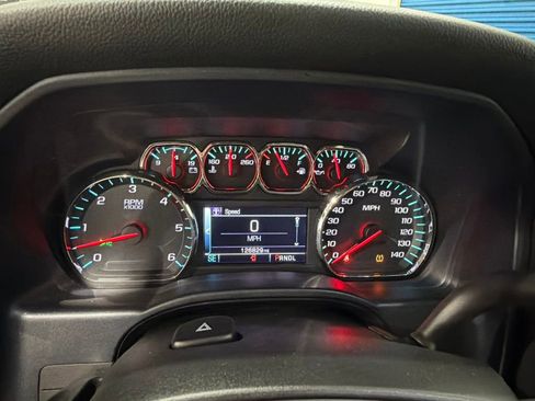 Used 2017 Chevrolet Silverado 1500 LT w/ All Star Edition AWD/4WD image 17