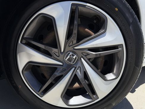 Used 2019 Honda Civic LX image 9