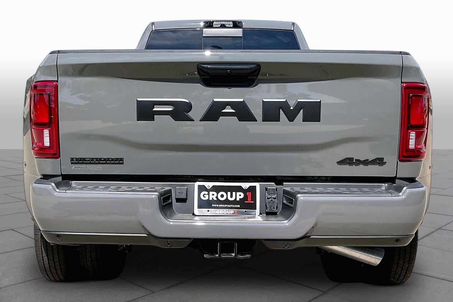 New 2027 RAM 3500 Big Horn AWD/4WD image 4