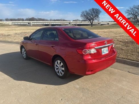 Used 2013 Toyota Corolla LE image 5